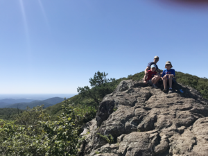 Bearfence Trail in Shenandoah National Park with Kids