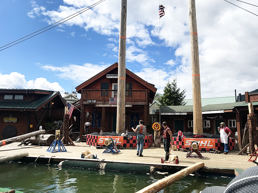 Ketchikan with Kids:: The Great Alaskan Lumberjack Show