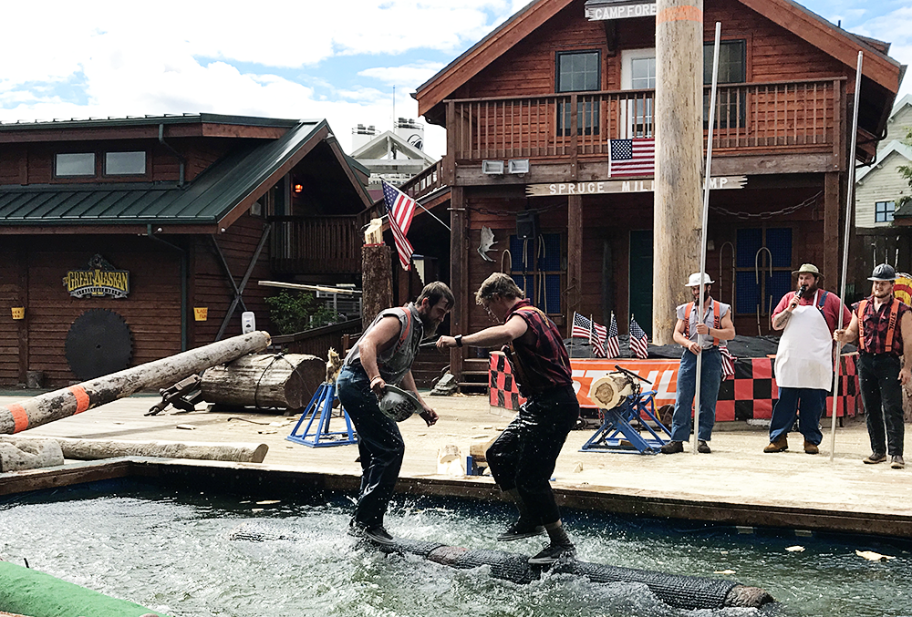 Ketchikan with Kids:: The Great Alaskan Lumberjack Show