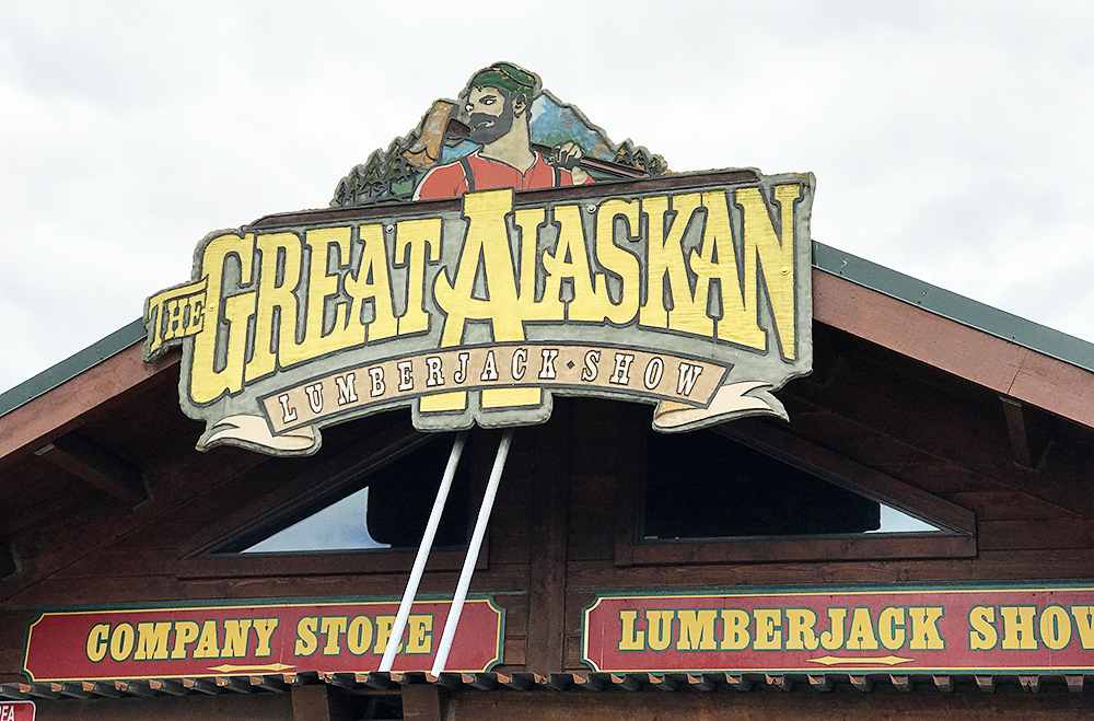 Ketchikan with Kids:: The Great Alaskan Lumberjack Show