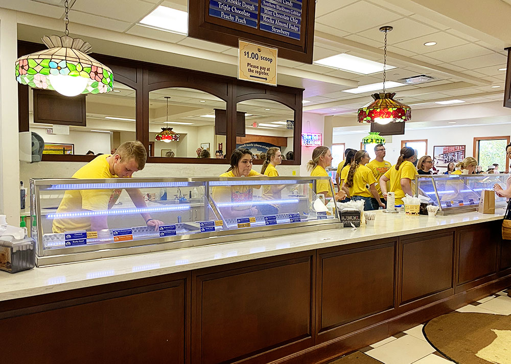 Blue Bell Ice Cream factory tour and tasting in Brenham, Texas!