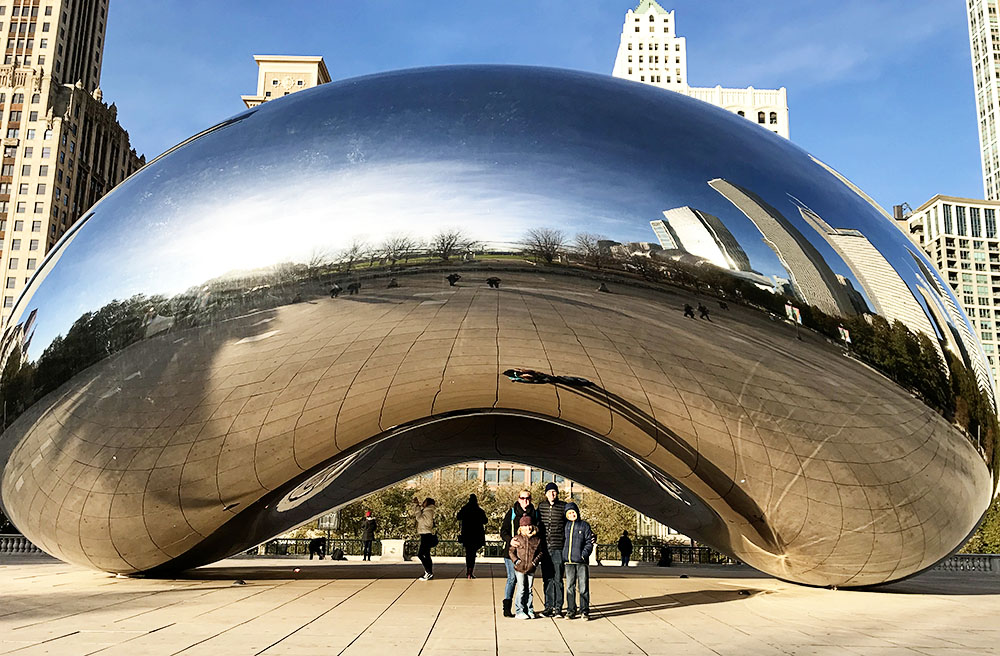 5 tips for getting great pictures at The Bean/Cloud Gate in Chicago.