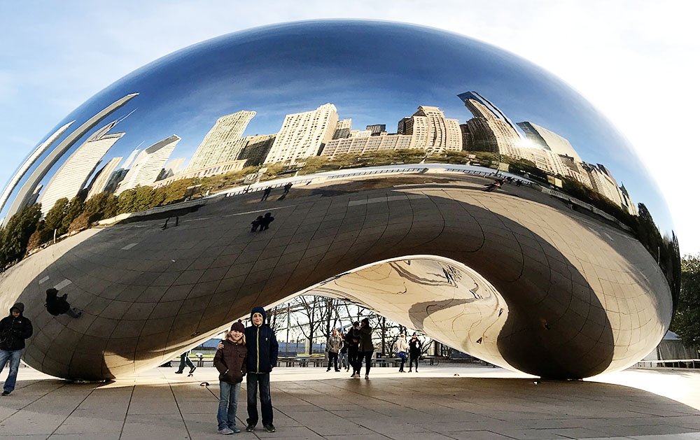 5 tips for getting great pictures at The Bean/Cloud Gate in Chicago.