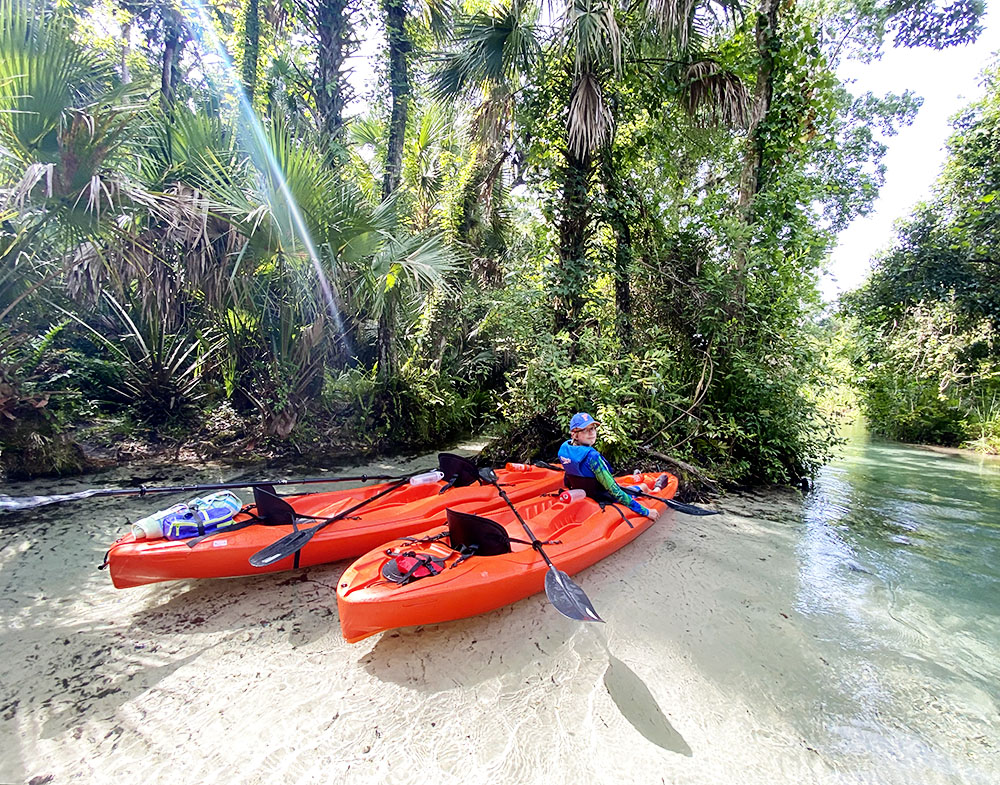 Kayaking Rock Springs Kelly Park, the beautiful Emerald Cut of Florida.